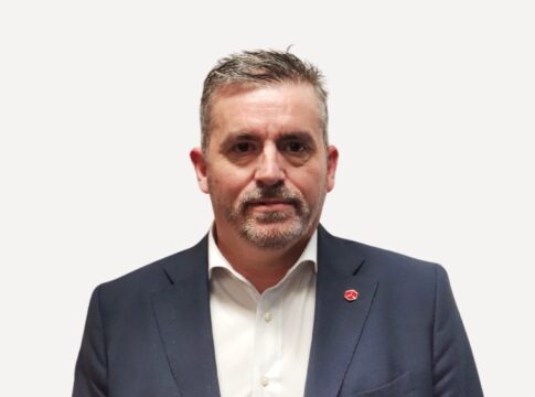 Miguel Ángel Aparicio (DIRECTOR REGIONAL DE LA ZONA SUR DE SEUR): “Nuestro objetivo es seguir creciendo de forma sostenible, apostando por la innovación, la proximidad y la eficiencia”
