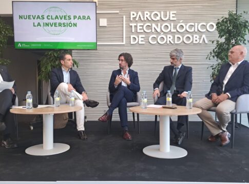 La Junta aboga por la colaboración público-privada como “mejor herramienta” para impulsar el emprendimiento innovador