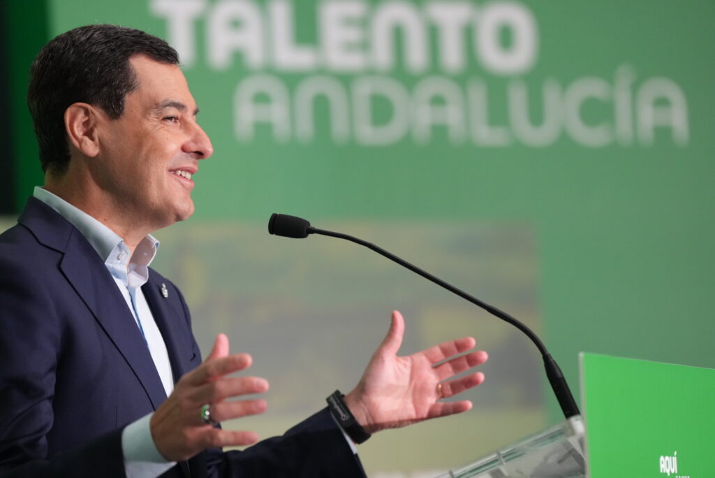 Moreno destaca el espíritu de transformación de Andalucía: "No solo competimos, también ganamos"