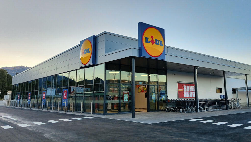 Lidl potencia su expansión en Jaén tras invertir más de 5M€ en una nueva tienda en el recién inaugurado Victoria Park