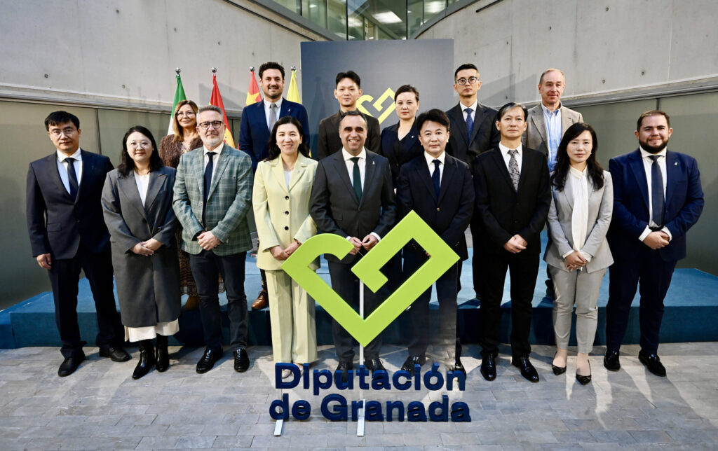 Empresarios chinos visitan Granada en el marco de trabajo iniciado por Rodríguez hace un año en el país asiático