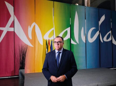 Arturo Bernal (CONSEJERO DE TURISMO Y ANDALUCÍA EXTERIOR DE LA JUNTA DE ANDALUCÍA): “Andalucía es un destino con estabilidad institucional, planificación estratégica y un modelo turístico rentable”