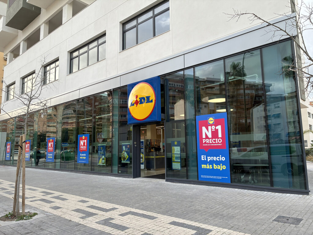 Lidl amplía su presencia en Málaga con la apertura de su décima tienda en la capital tras invertir 3,6 M€