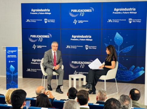 Salado reafirma el apoyo de la Diputación de Málaga a las empresas agroalimentarias, a las que se han destinado tres millones de euros para mejorar su actividad