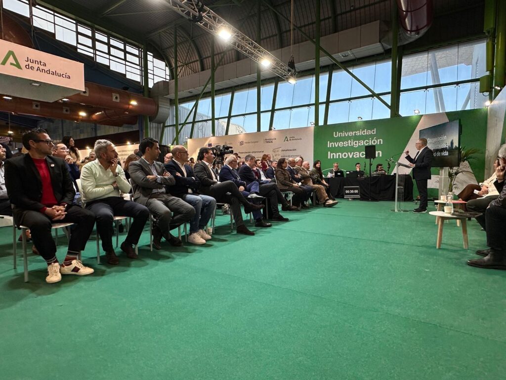 Smart City Cluster se presenta en Transfiere como palanca empresarial para acelerar la competitividad y la transferencia tecnológica en las ciudades