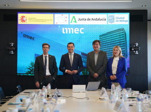 Andalucía se posiciona como referente mundial en la fabricación de microchips: "Todo el sector nos mira"