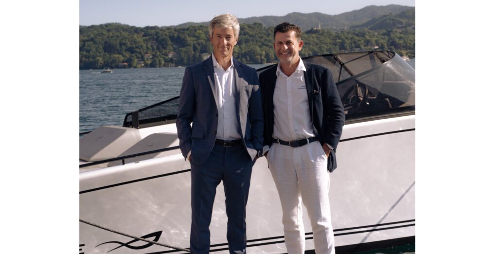 Philippe Esposito,residente y cofundador de Dhamma Blue) y Robin Imaz (CEO y cofundador de Dhamma Blue) : “Queremos impulsar una nueva generación de navegación sostenible y demostrar que el hidrógeno puede transformar el futuro del sector marítimo”
