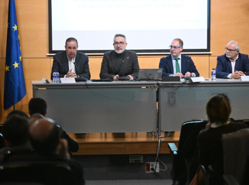 Diputación Granada acoge una jornada técnica para conectar las necesidades de los municipios con las soluciones innovadoras de la industria tecnológica