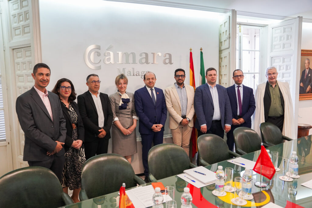Una delegación institucional de la Cámara de Comercio de Fez-Meknes visita la Cámara de Málaga para reforzar la cooperación empresarial