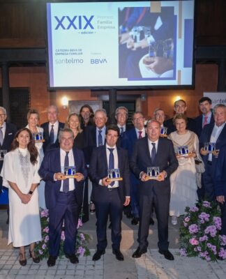 Doce familias empresarias reciben el Premio Familia-Empresa 2026 de la Cátedra BBVA de San Telmo
