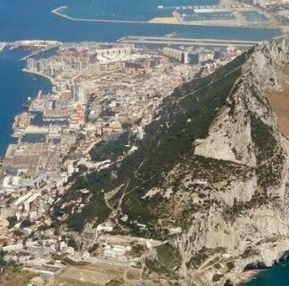 La CEC valora el acuerdo sobre Gibraltar como un avance hacia la estabilidad, pero reclama medidas adicionales para impulsar el desarrollo económico de la comarca