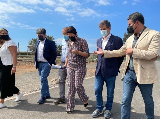 El Cabildo de Santa Lucía  invierte 2,9 millones en diez obras para mejorar el polígono industrial de El Doctoral y la zona peatonal