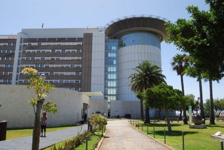 El HUC acoge la primera Jornada de orientación profesional a los residentes que finalizan su formación
